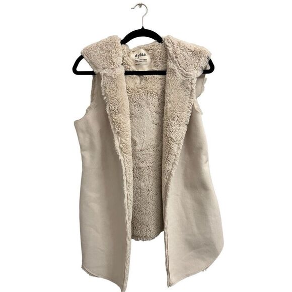 Dylan faux fur vest with oversized hood so SOFT!!! - Picture 1 of 6